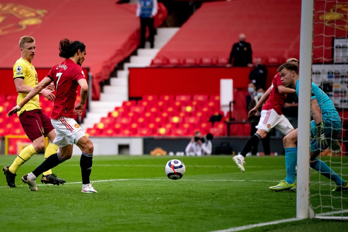 Perché il Manchester United non riesce a vedere la dedizione e il duro lavoro di Donny Van De Beek